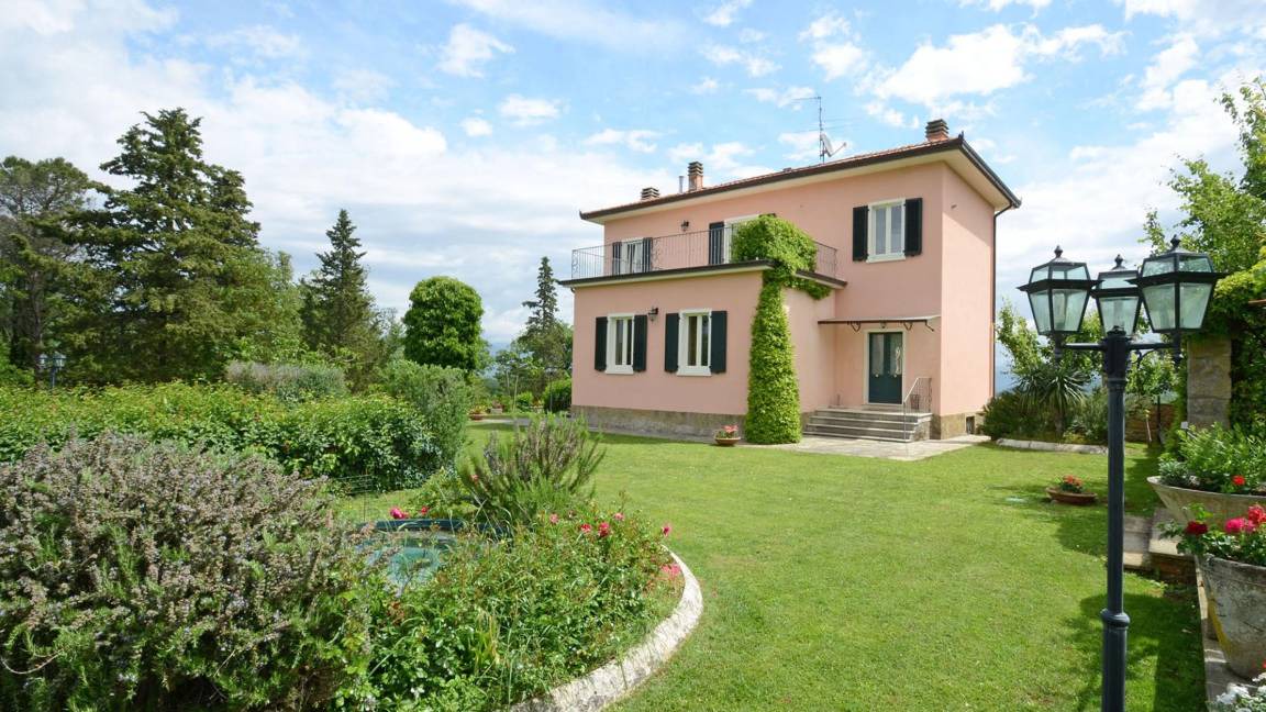 Santa Reparata Villa | 270 m² Villa ∙ 4 bedrooms ∙ 10 guests