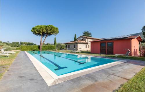 Passignano sul Trasimeno House | 6 Bedroom Cozy Home In Passignano Sul T
