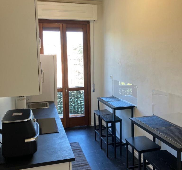 Old Town Apartment | Appartamento con 3 camere matrimoniali Vista Laghi - Mantova centro