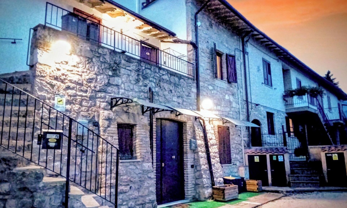 Rivotorto Apartment | Assisi's La Roccetta is a cozy, safe and modern loft.