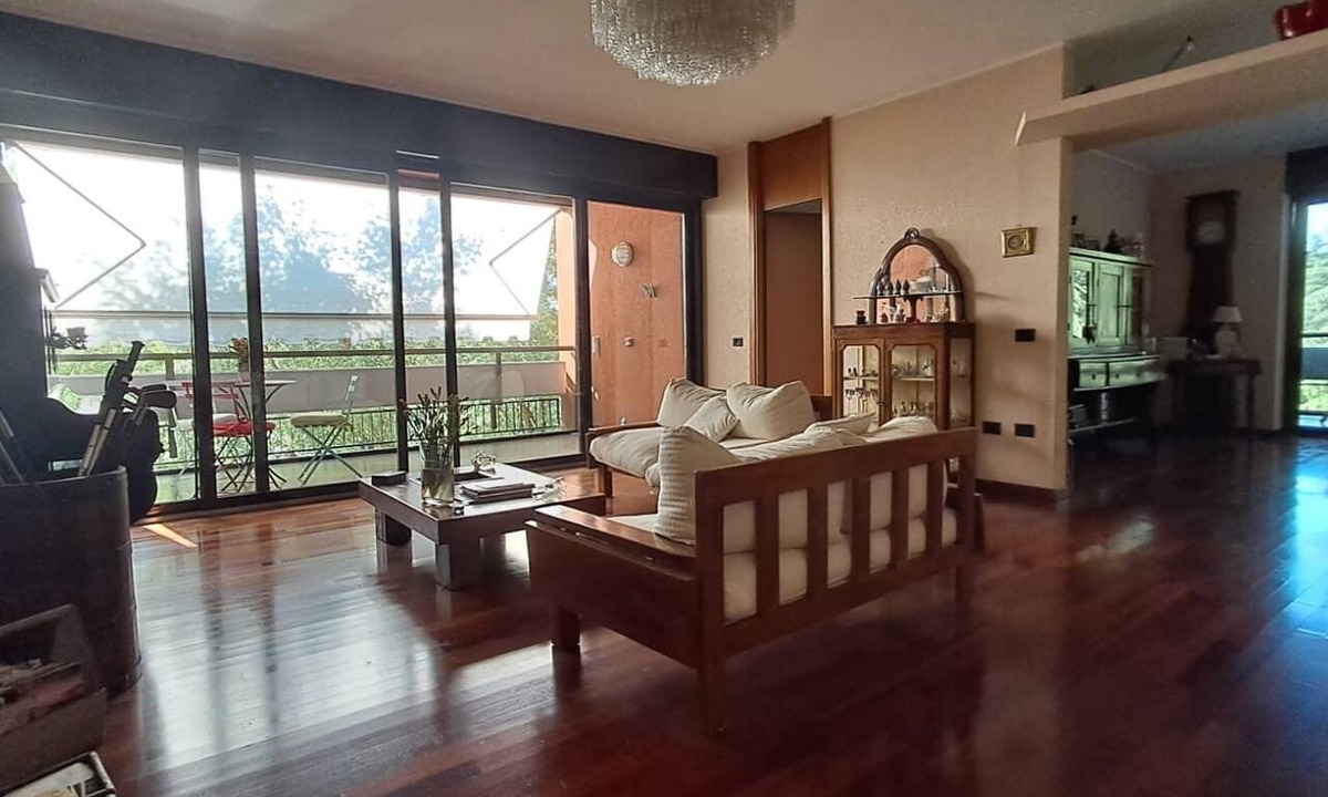 Milano 3 Bed & Breakfast | B&B La Dimora di Charme, a charming and quiet place to stay near downtown Milan.