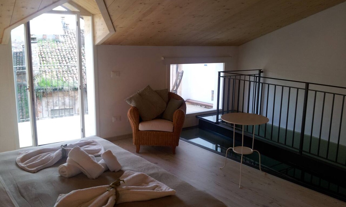 Vicenza Apartment | Bright apartment in the heart of Vicenza's historic center