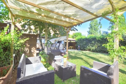 Ponte di Gabbiano Apartment | Casa Guna - Happy Rentals