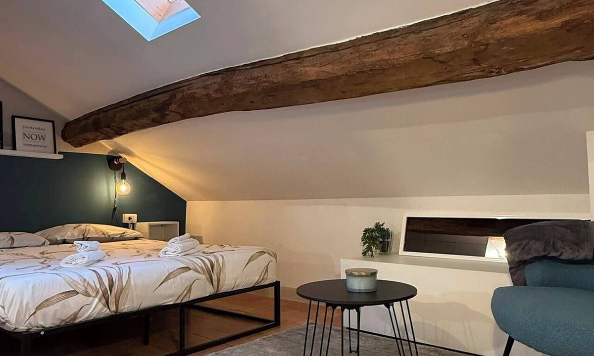 Parma City Centre Apartment | CENTRAL ROMANTIC APARTMENT IN PARMA WITH ELEVATOR