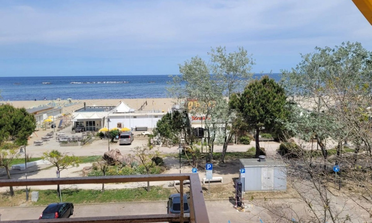 Cesenatico Apartment | CN043 - Cesenatico, four-room apartment facing the sea with a panoramic terrace