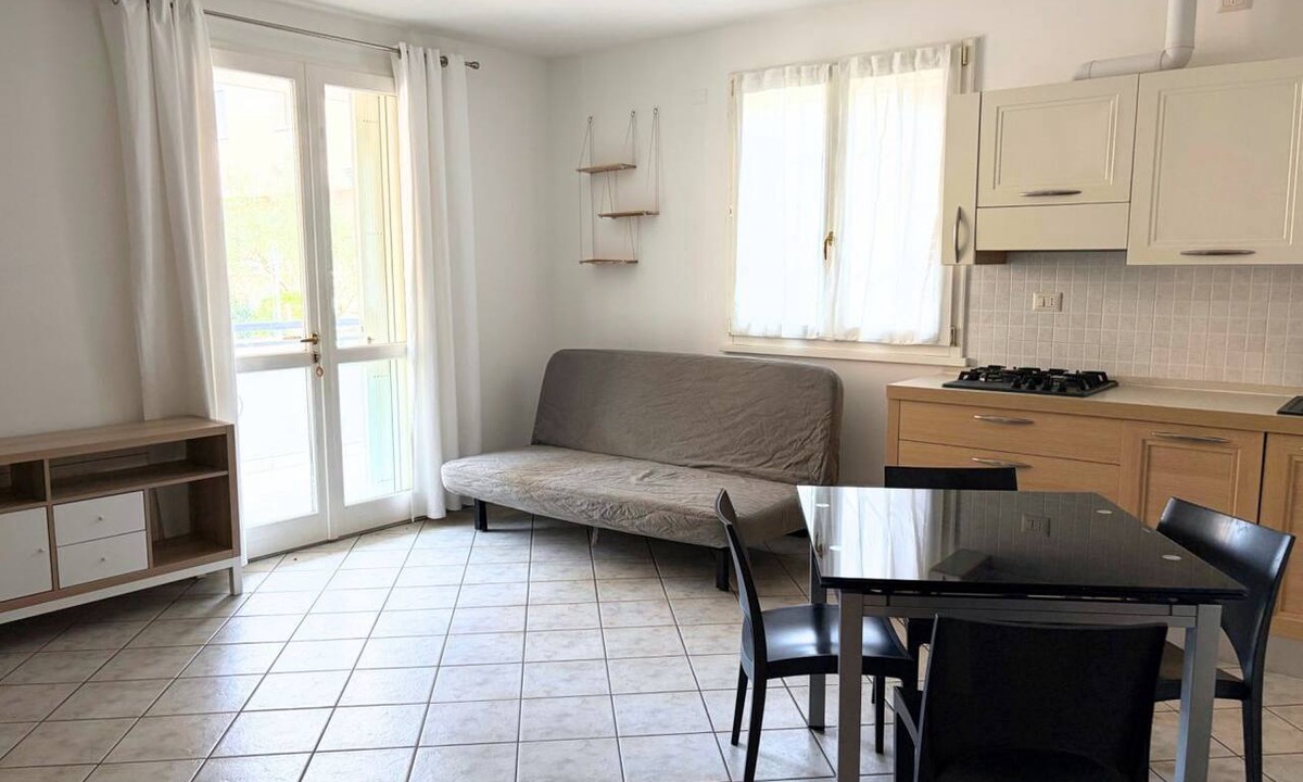 Cesenatico Apartment | CN051 - Cesenatico, spacious one-bedroom apartment 300 meters from the sea