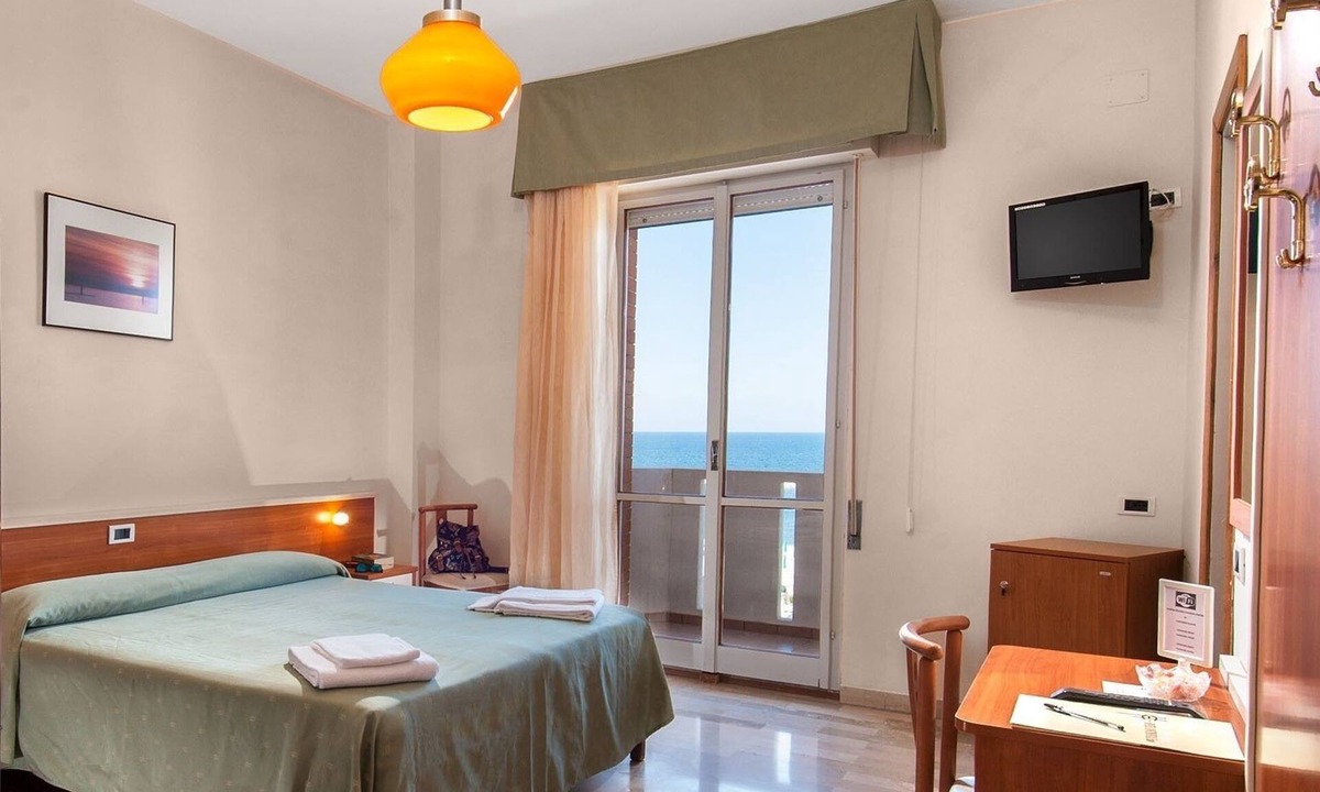 Fano Hotel | Continental