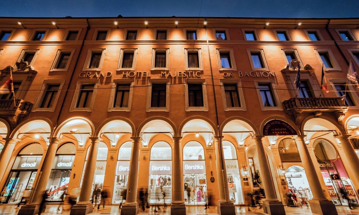 Historic Center Hotel | Grand Hotel Majestic già Baglioni