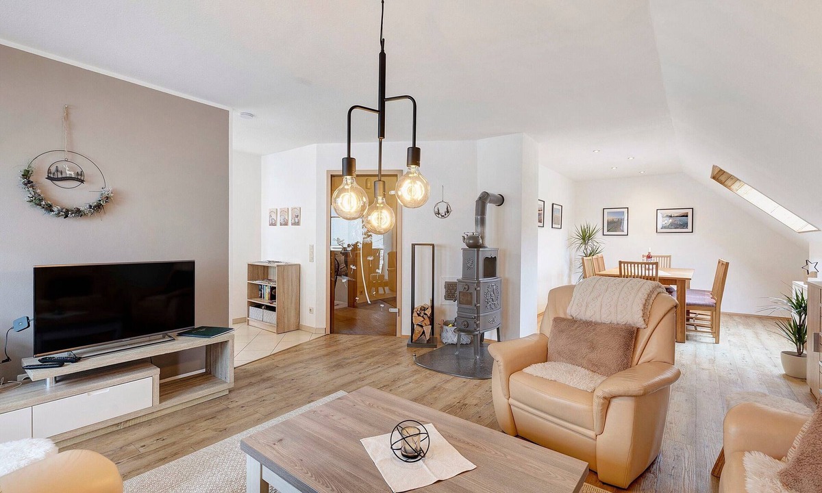 Fleckenberg Apartment | Holiday Apartment 'Grobbel' Near Nature with Fireplace