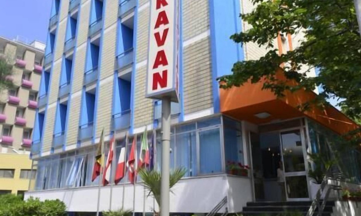 Pesaro Hotel | Hotel Caravan