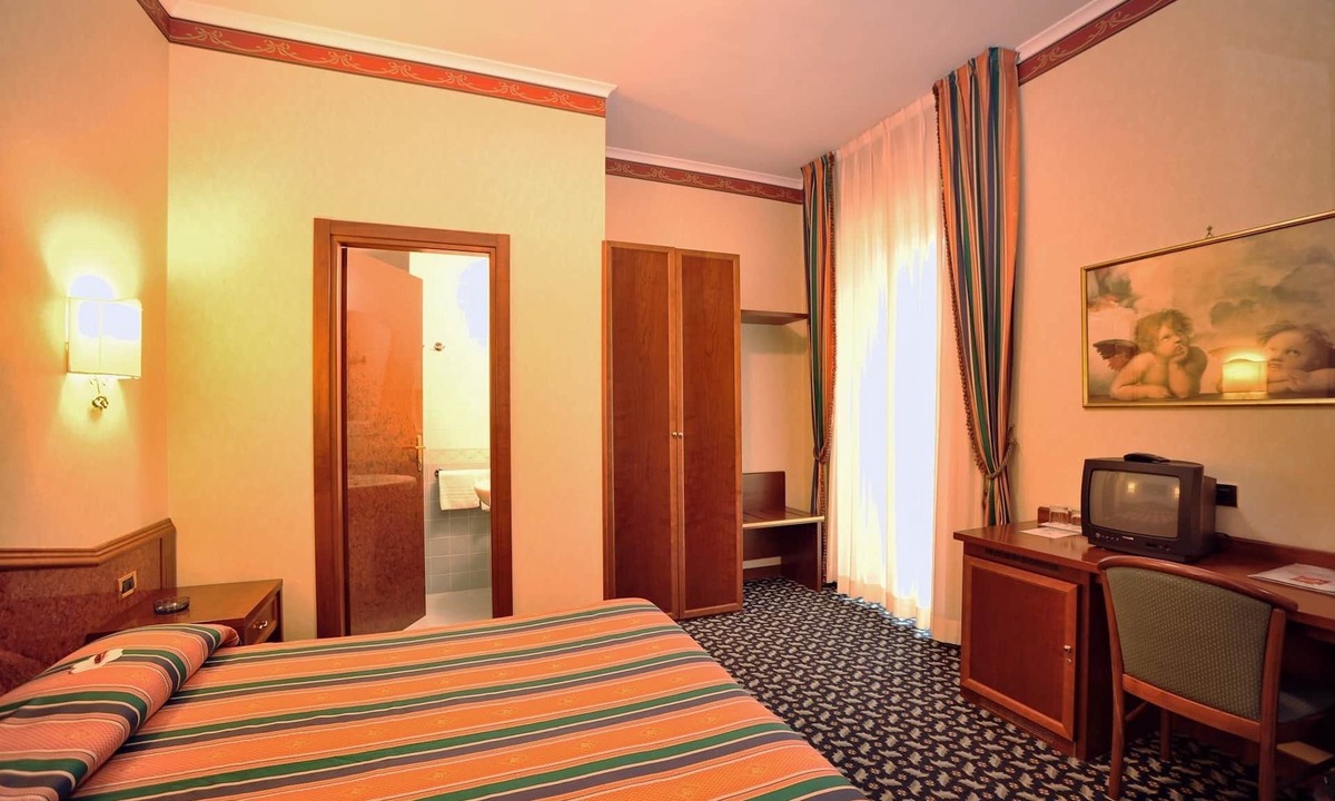 Bolsena Hotel | Hotel Royal