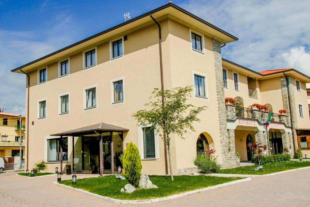 Pieve Santo Stefano Hotel | Hotel Santo Stefano