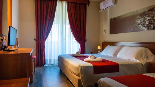 Colà Di Lazise Hotel | Hotel Venezia Park - ENJOY HOLIDAY
