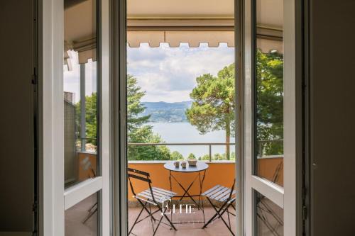 Ranco Apartment | Lake Maggiore View Apt Ranco