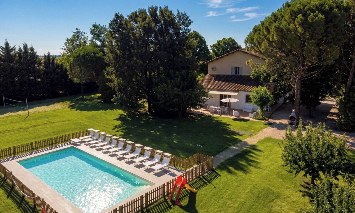 Massa Castello Villa | Nonna Isa 12, Emma Villas