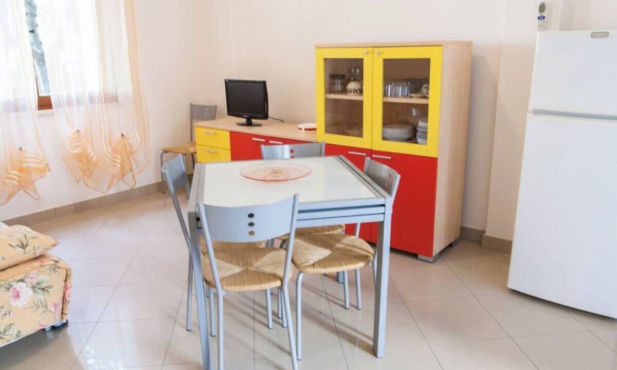 Lido degli Estensi Apartment | Pedestrian area 50 meters from the Sea