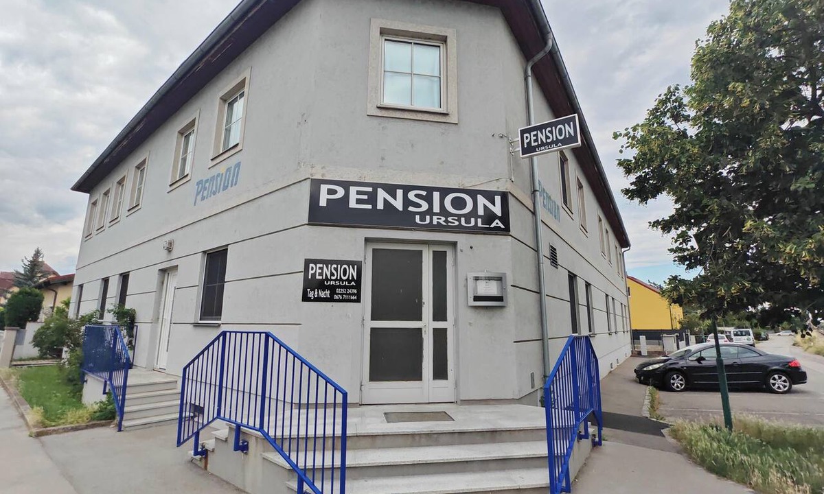 Pfaffstatten House | Pension Ursula
