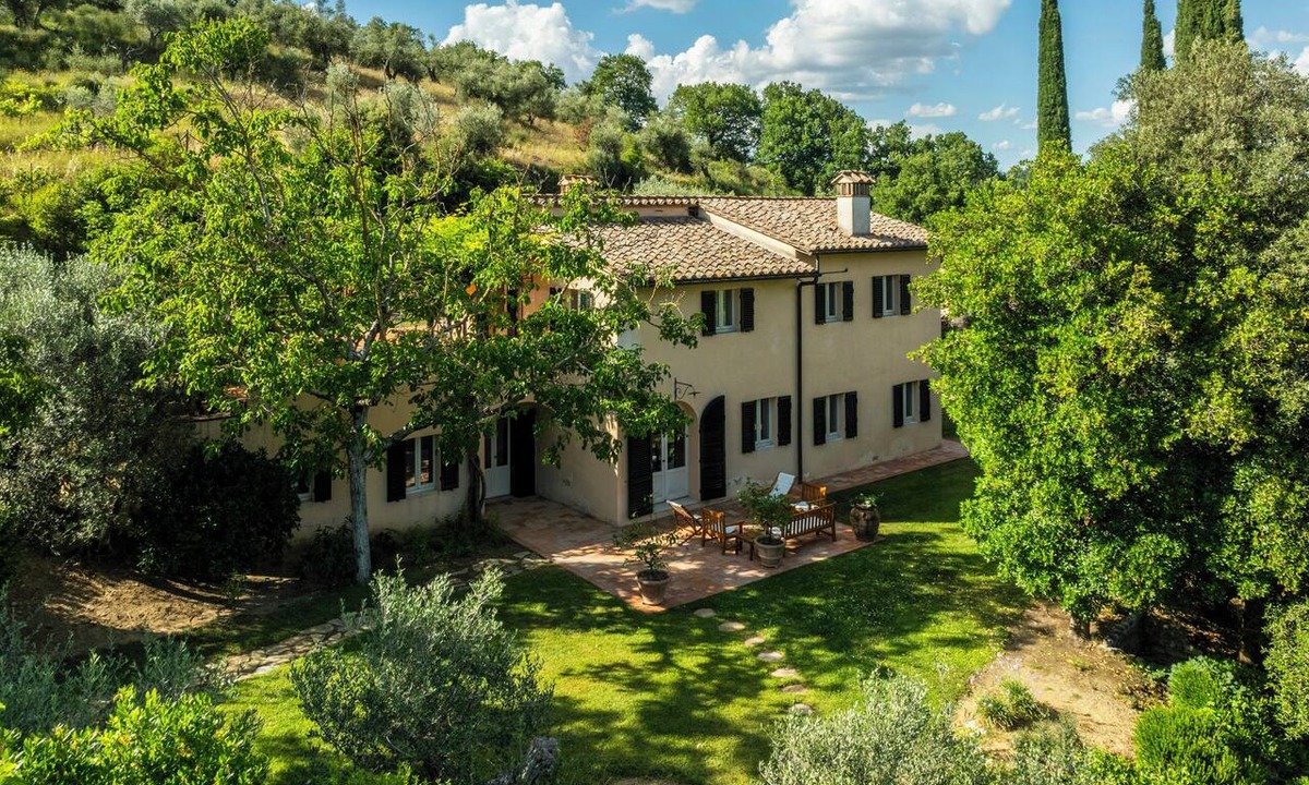 Perugia House | Pool Villa with SPA in Perugia city