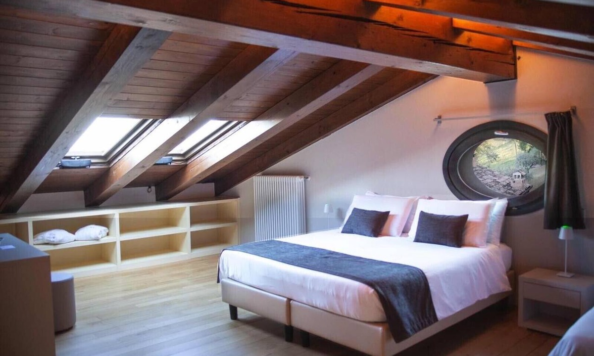 Longiano Apartment | Resort Villa Paola – Falco Room with Sea View, Wi-Fi and Air Conditioning