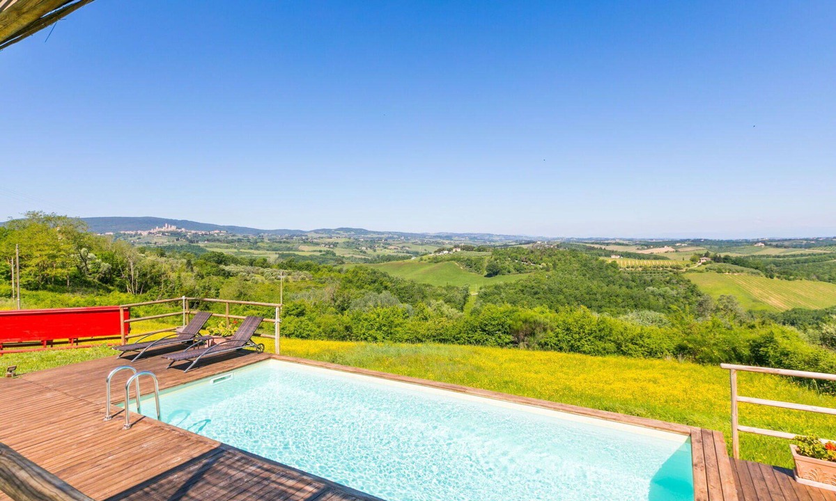 San Gimignano Villa | Stunning private villa for 8 people with private pool, WIFI, TV, terrace and panoramic view