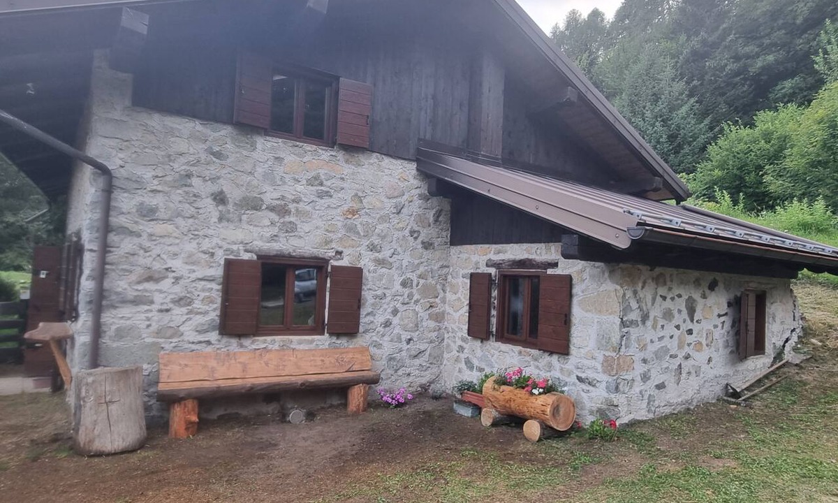 Roncegno Ski Chalet | Superb 2-bedroom chalet in charming with barbeque, 1250 mt Trentino-Alto Adige