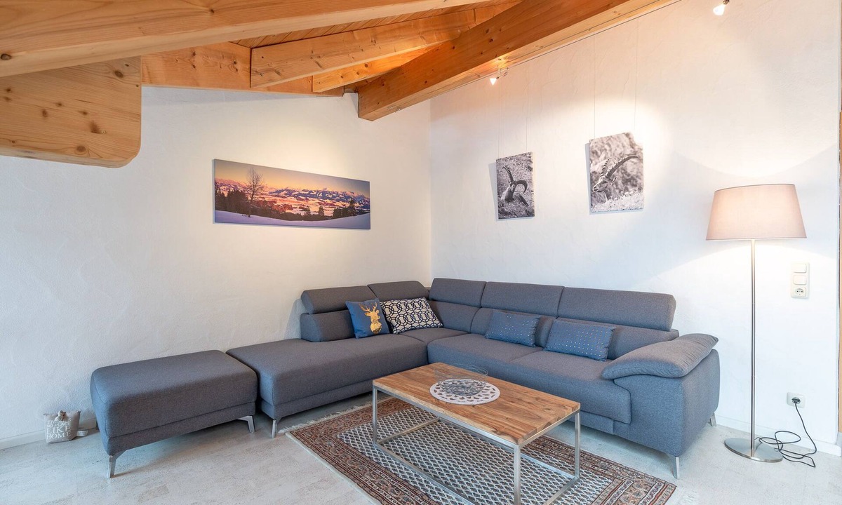 Blaichach Apartment | Vacation apartment/apartment for 4 guests with 75m² in Ofterschwang (301292)