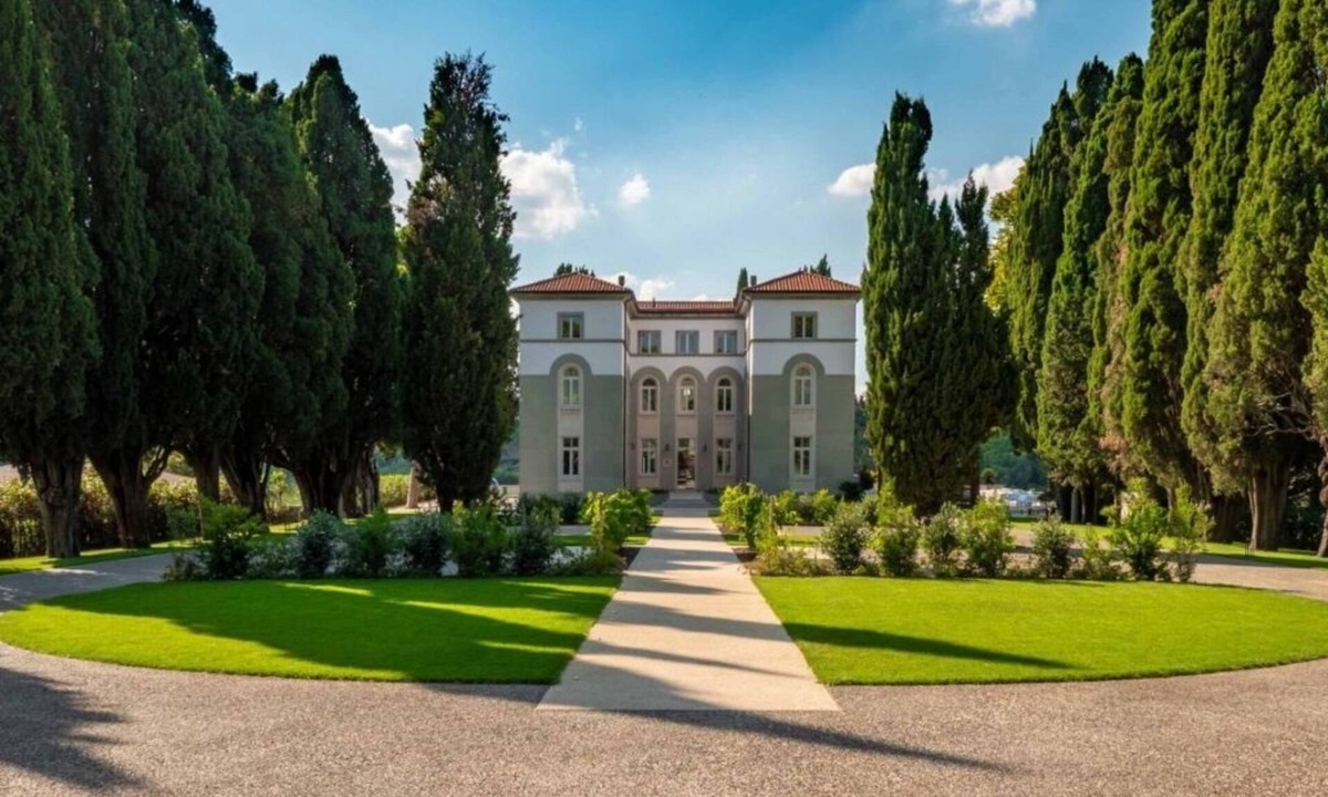Ponte Abbadesse Villa | Villa Monty Banks Timeless Elegance Between Nature and Wellbeing