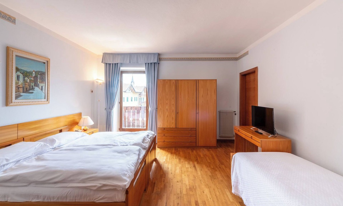 Romeno Hotel | VILLA NUOVA