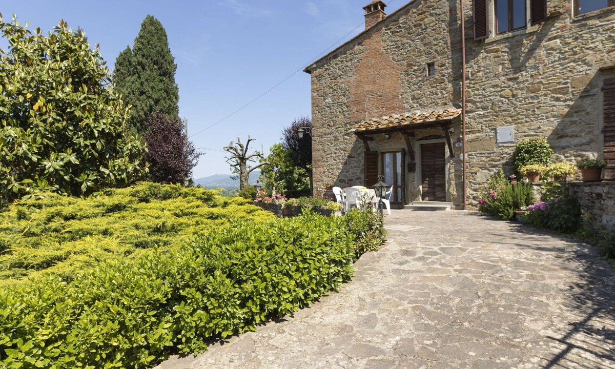 Pieve a Maiano House | Wonderful private villa for 4 people with TV, terrace and pets allowed
