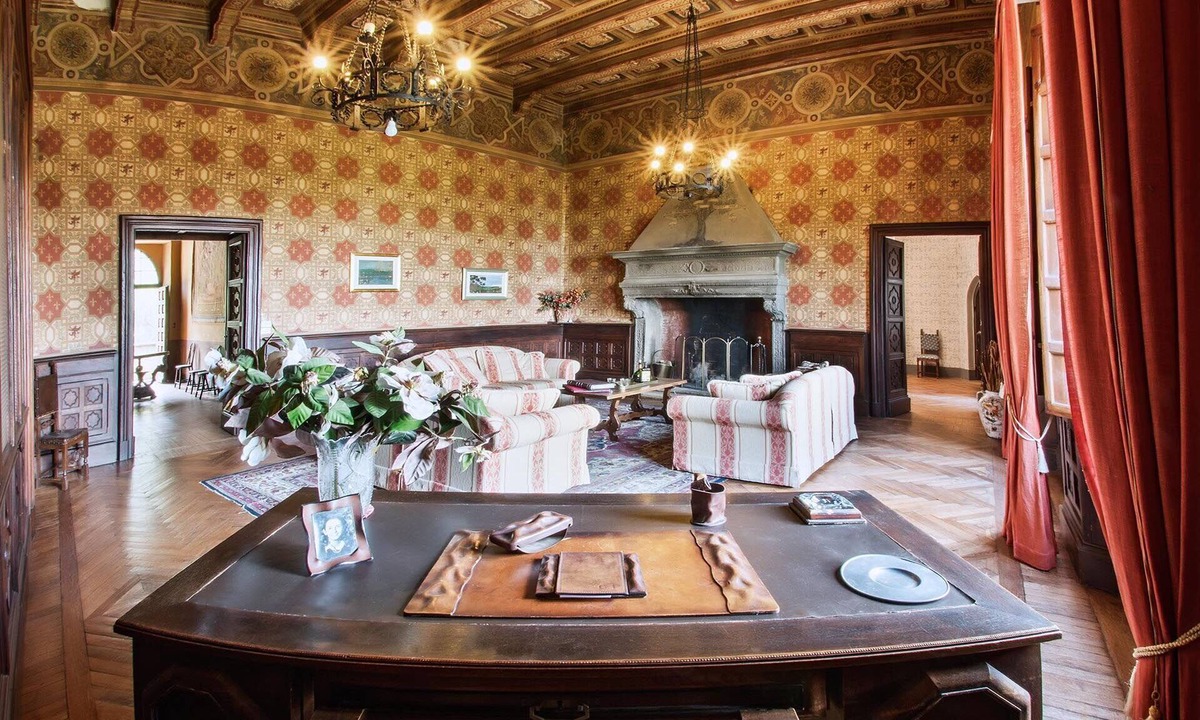 Passignano sul Trasimeno Villa | Wonderful villa for 12 guests with private pool, WIFI, A/C, TV, terrace and panoramic view
