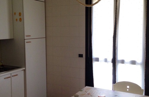 Lubiana Apartment | 110 SQM Apartment - 2 BEDROOMS AND 2 BATHROOMS - EXPENSES AND SERVICES INCLUDED - FREE WI-FI