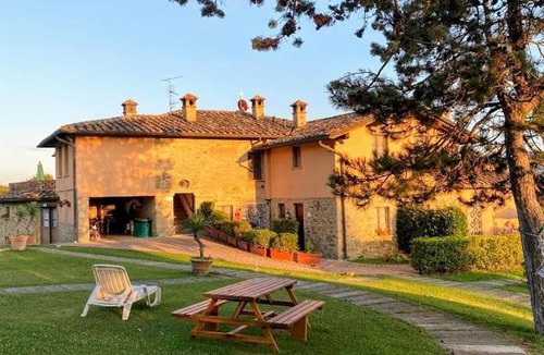 Bivio Lugnano Apartment | Agriturismo Comparone Casavecchia