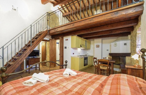 Baiano Apartment | Amazing Apartment In Frazione Montebibico