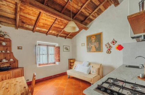Castelfranco di Sopra Apartment | Apartment with views of the surrounding nature