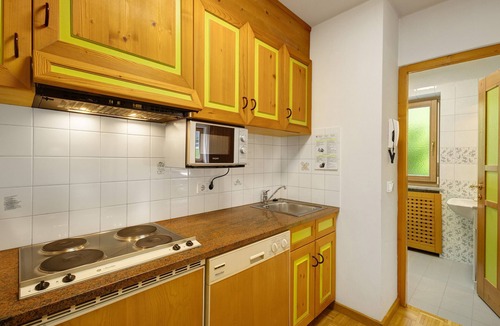 San Cassiano Apartment | Apartment '7 Residence Ciasa Ulli Typ A' with Mountain View, Shared Terrace and Wi-Fi