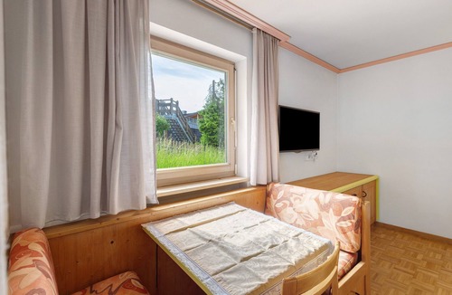 San Cassiano Apartment | Apartment '7 Residence Ciasa Ulli Typ A' with Mountain View, Shared Terrace and Wi-Fi