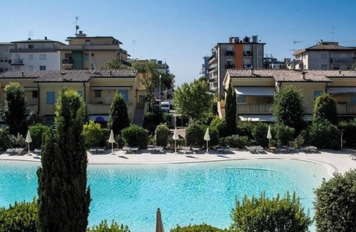 Faro Apartment | Apartment 'Residence Borgo Dei Fiori A06' with Shared Pool and Private Terrace