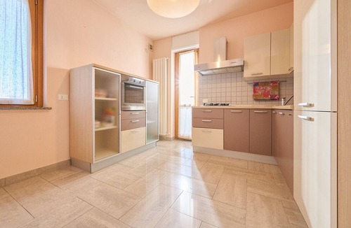 Follonica Apartment | Apartment 'Rosamare - Follonica' with Sea View, Wi-Fi and Air Conditioning