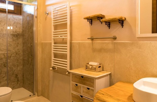 Le Piazze House | Arc two-bedroom apartment