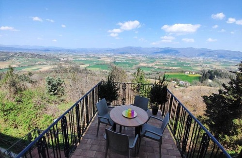 Santa Reparata House | Artists' House - Historic home with panoramic terrace.