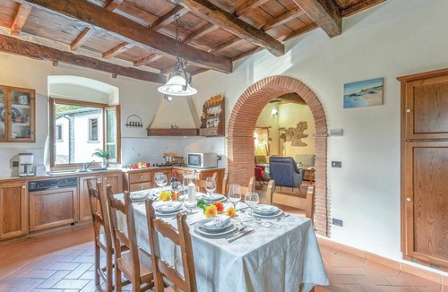 Castel Focognano House | Awesome home in Castel Focognano (AR)