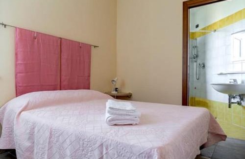 Santa Paola House | B&b Serena