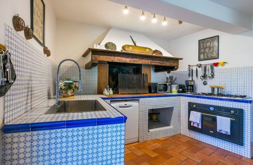 Torsoli Villa | Beautiful apartment in villa for 10 guests with private pool, WIFI, TV, terrace and pets allowed