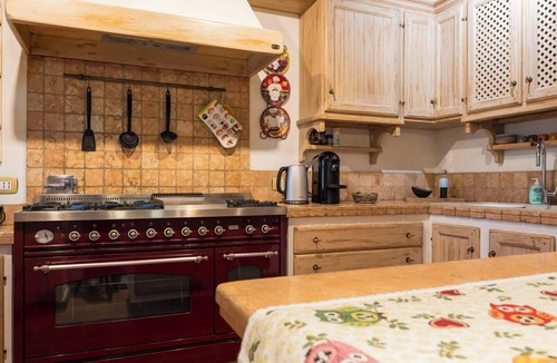 Panicale Apartment | Beautiful apartment for 14 guests with A/C, WIFI, private pool, TV, patio and pets allowed