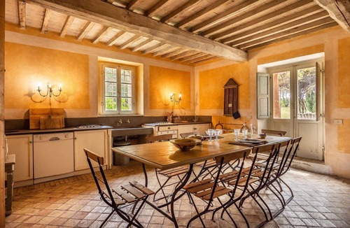 Camigliano Villa | Beautiful private villa for 18 people with private pool, A/C, WIFI, TV and panoramic view