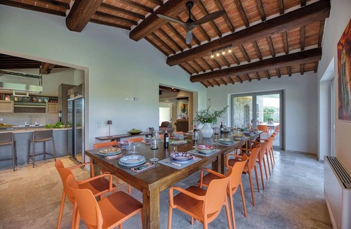 Bucine Villa | Beautiful private villa with A/C, private pool, WIFI, patio, pets allowed and panoramic view