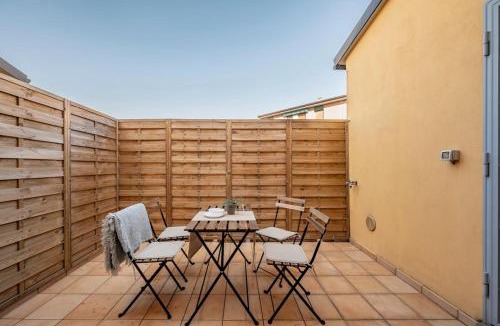 Saragozza-Porto Apartment | BolognaCentro 2Bedr and Terrace Near Central Station
