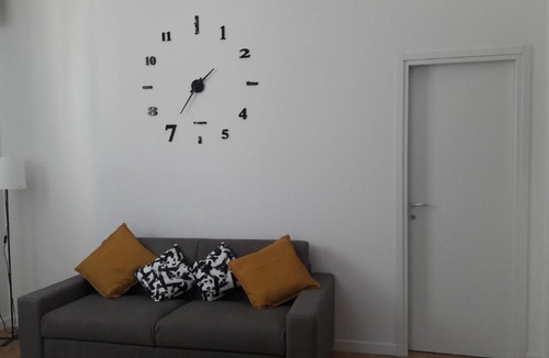 Saragozza-Porto Apartment | Bolognamania Apartments-Happy