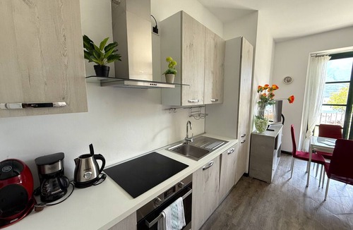 Campione del Garda Apartment | Campione Giulia Exclusive Lakefront