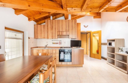 Pieve di Ledro Apartment | Casa Lucia Sun with garden only 100 mt. from the beach